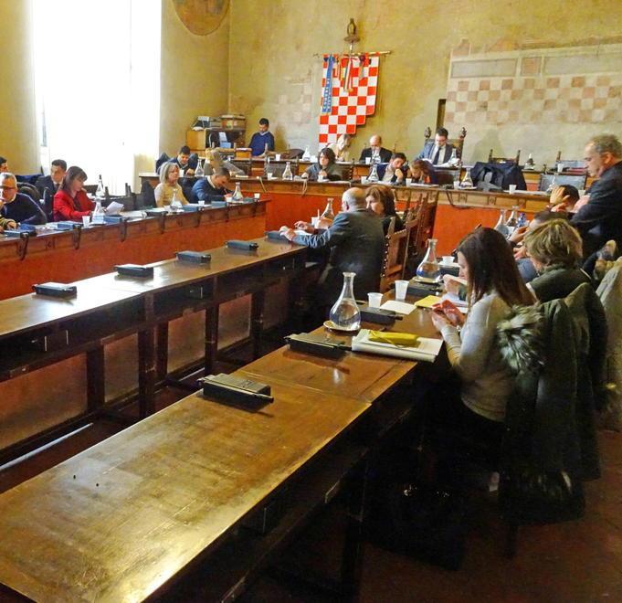 Più tempo per l’ex Breda il no di Pd e Nuti, il sì di FdI 