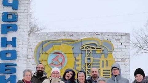 Viaggio tra le rovine innevate di Chernobyl Il lungo abbraccio a nonna Baba Maria
