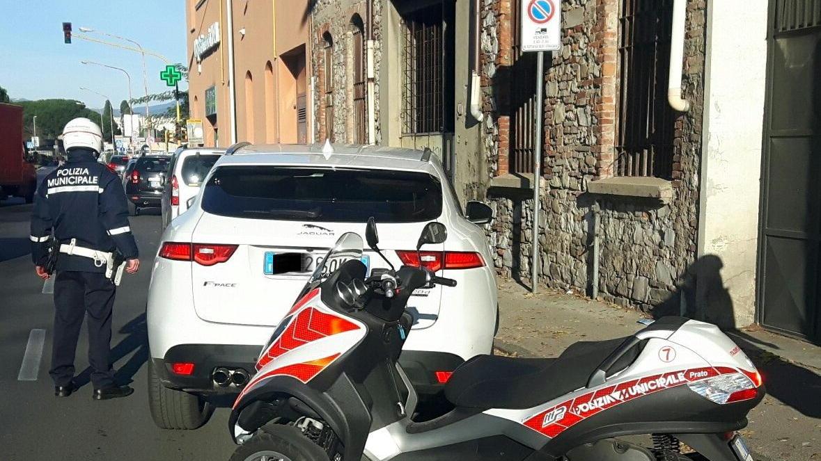 Un controllo della Polizia municipale