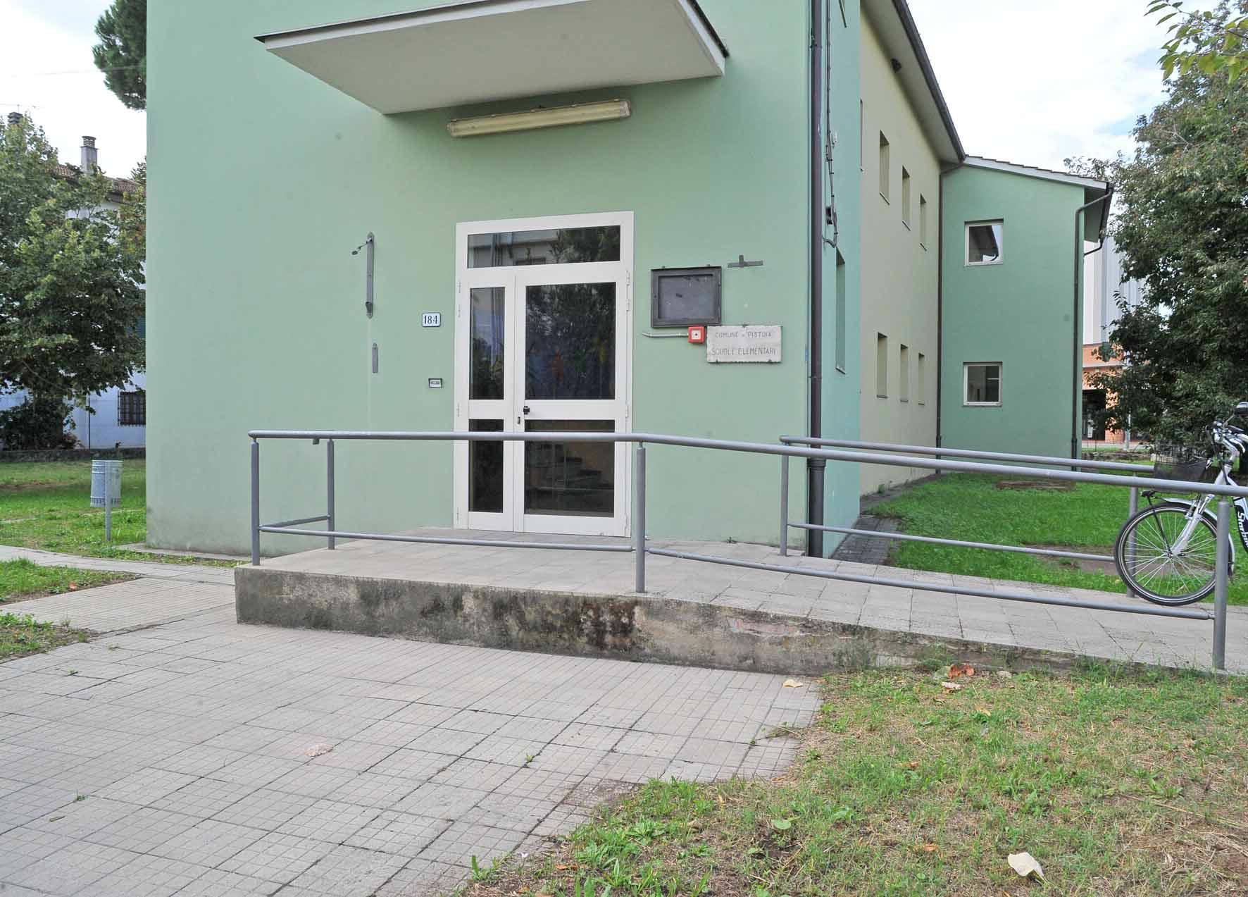 Il Comune annuncia la chiusura di tre scuole: Chiazzano, Bonelle e il Melograno