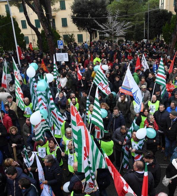 Dopo il taglio agli incentivi ecco i timori per l’occupazione 