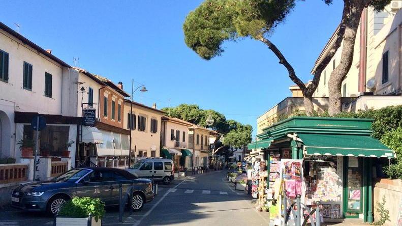 Lavori in via Fucini verso una mediazione Comitato-Comune