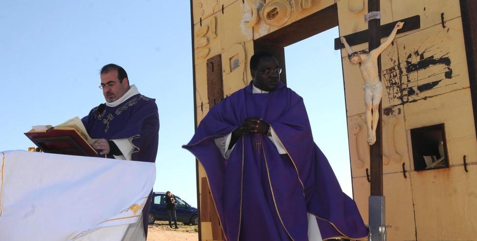 «Alt all’intolleranza del potere» I cattolici scendono in campo 