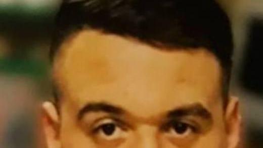 Lo strazio dei genitori per Matteo «Abbracciate i figli, voi che potete»
