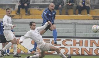 L’argentino Lucas Cantoro al tiro
