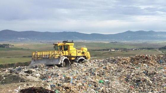 Rifiuti, buone pratiche? «Raccolta ferma al 47%»