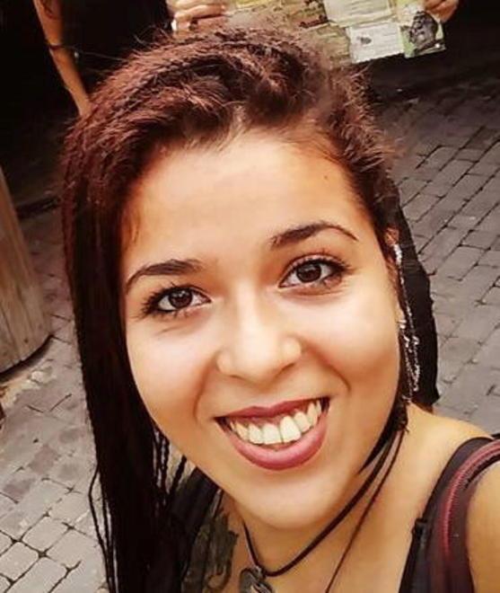 Trovata morta in bagno una ragazza di 22 anni