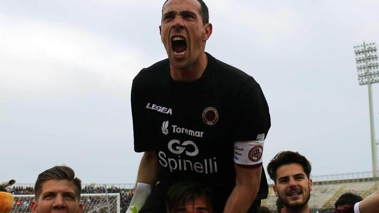 Mazzoni toglie la Dinamo e resta