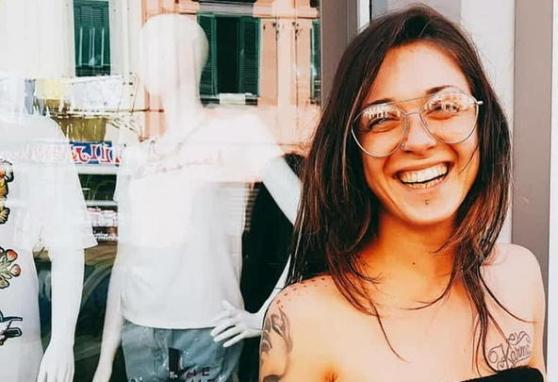 Ladri sulla tomba di Denise Fugi, rubata la collanina ragalata dall’amica 