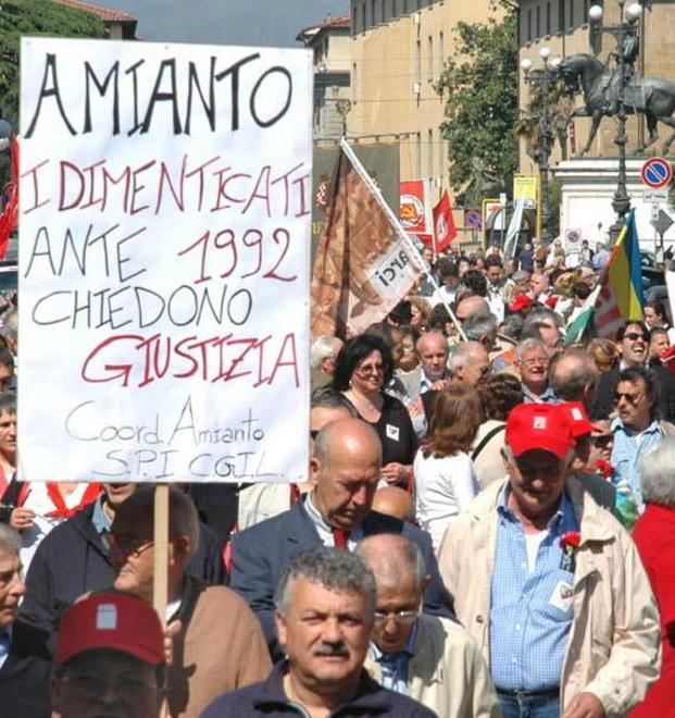 Il Pd di Pistoia vuole una targa per i morti da amianto L’Ugl li accusa: strumentali 