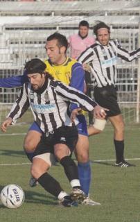 Bongiorni in azione: la Massese chiede al bombver altri gol