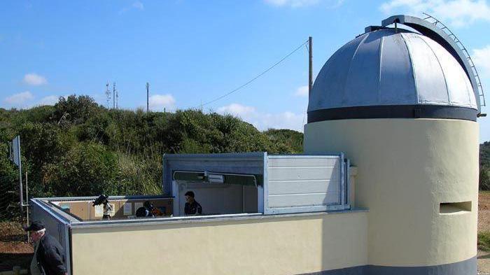 L’alba della luna rossa