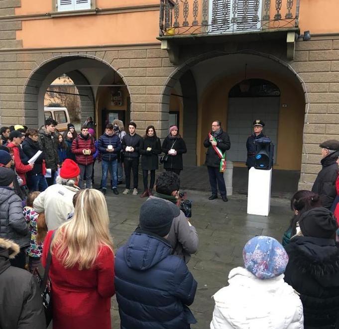 Posate le pietre d’inciampo in ricordo di cinque giovani