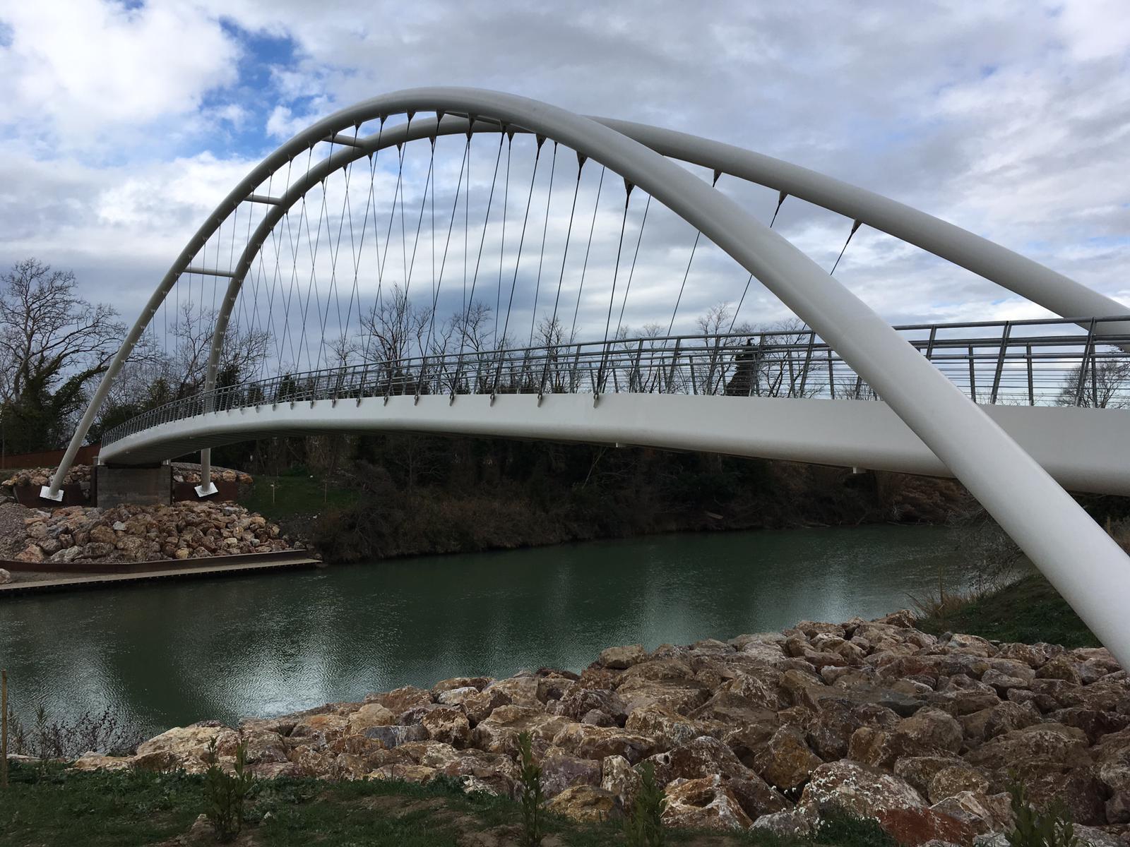 Il ponte ippociclopedonale sull'Ombrone