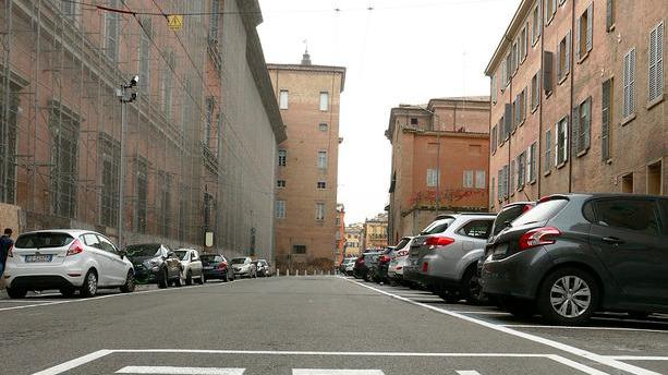 Modena, la Cassazione: è vietato entrare in auto nella Ztl se il miniticket è scaduto