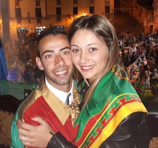 Il fantino Gavino Sanna «Dedico la vittoria alla mia Melania e a tutti i contradaioli»