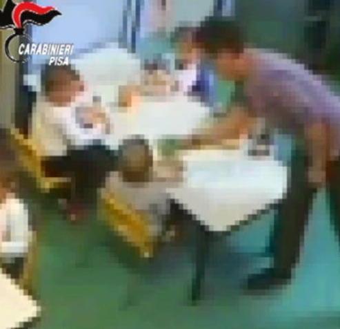 Caso Ori, ascoltata un’ausiliaria «Acqua in faccia a una bimba»