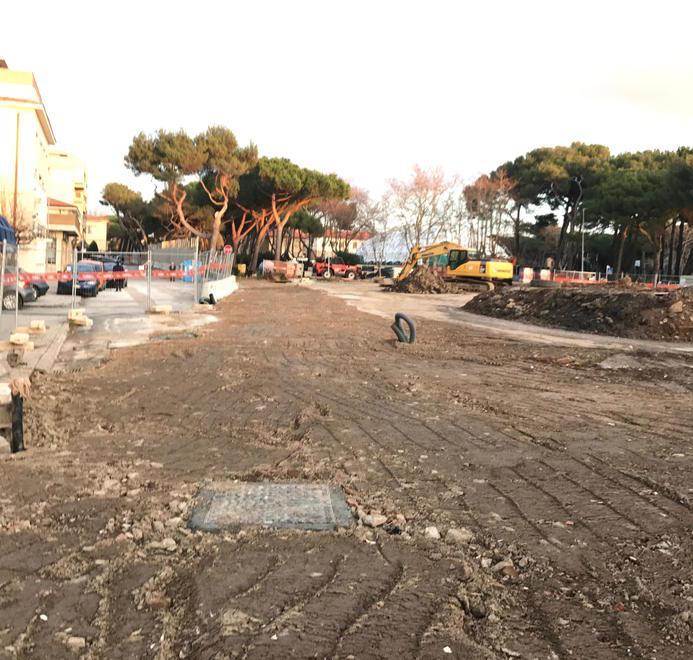Riprendono i lavori in piazza Repubblica Cambia la viabilità