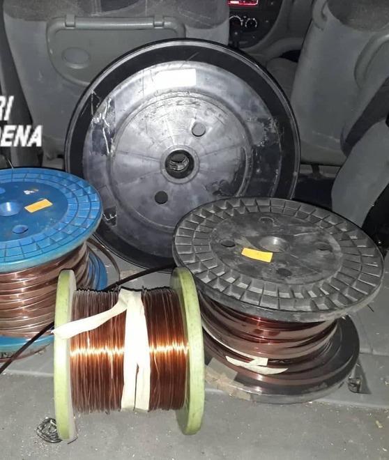 Best Motor, quattro ladri sorpresi dai carabinieri 
