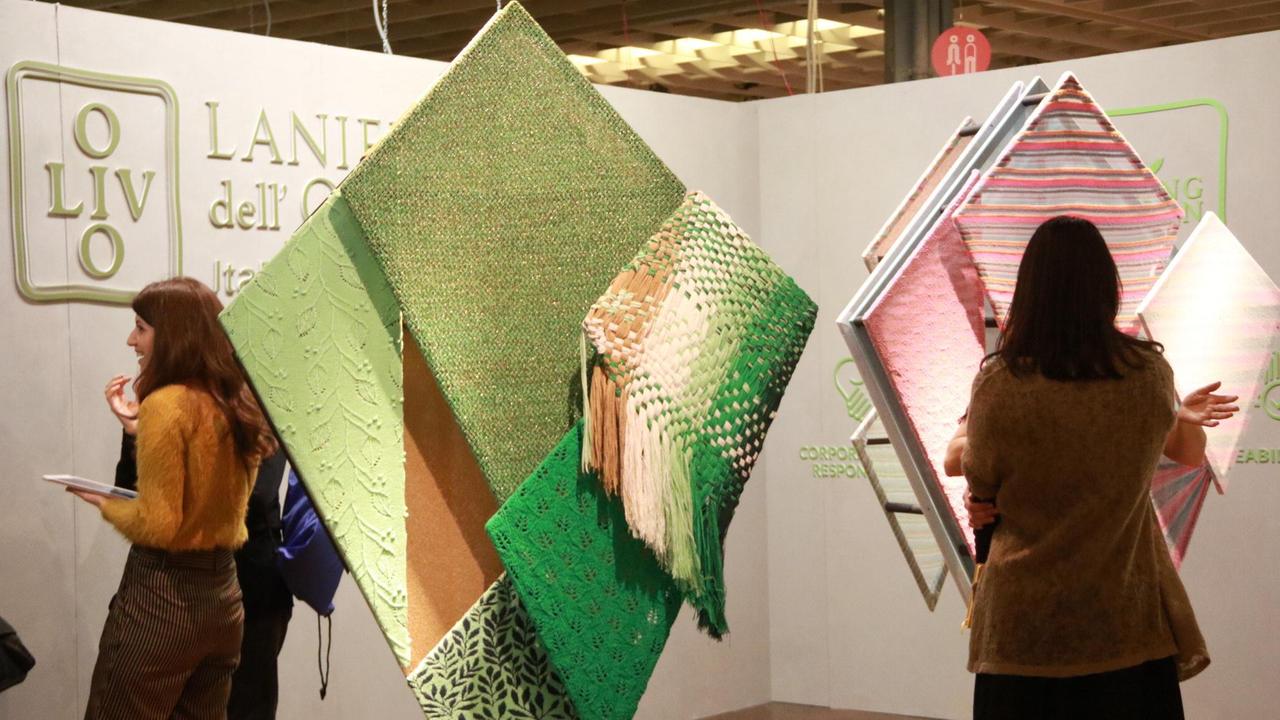Uno stand di Pitti Filati che si è aperto mercoledì 23 gennaio 2019 (foto Sproviero-Batavia)