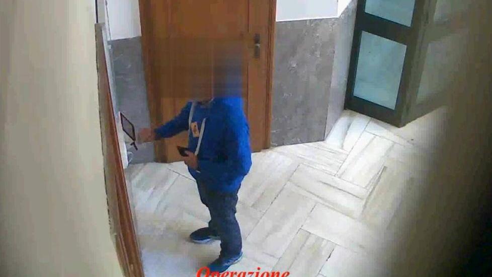 Furbetti del cartellino, aperto un nuovo fascicolo per far luce sui controllori