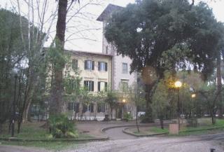 La scuola elementare “Dal Borro” in via Montebello
