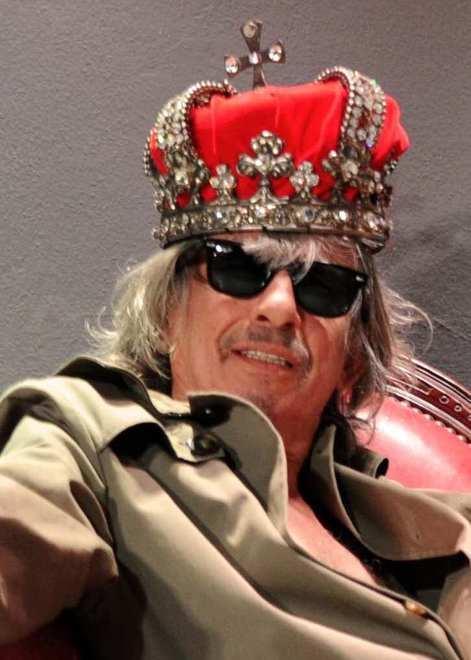 Con la Nuova a teatro