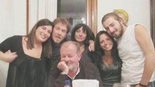 Una bella foto tratta da Facebook di Daniele Dari insieme ai suoi cari