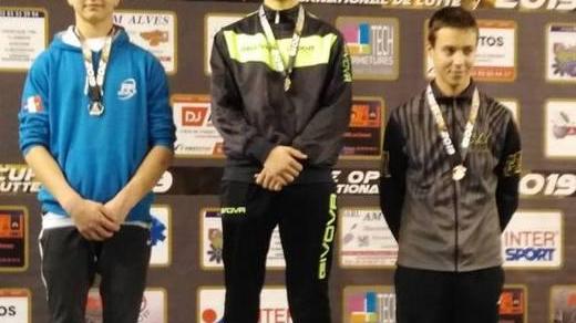 Gabriele Niccolini abbatte avversari e confini: un trionfo al trofeo di Lione