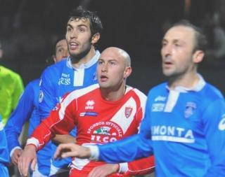 <strong>GLADIATORE.</strong> Leandro Vitiello in mezzo all’area avversaria