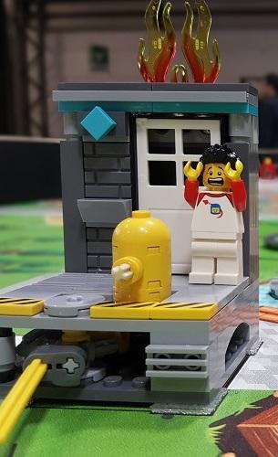 Al bar Keller di Modena e a Gusciola due cene con delitto A Reggio qualifiche Lego 