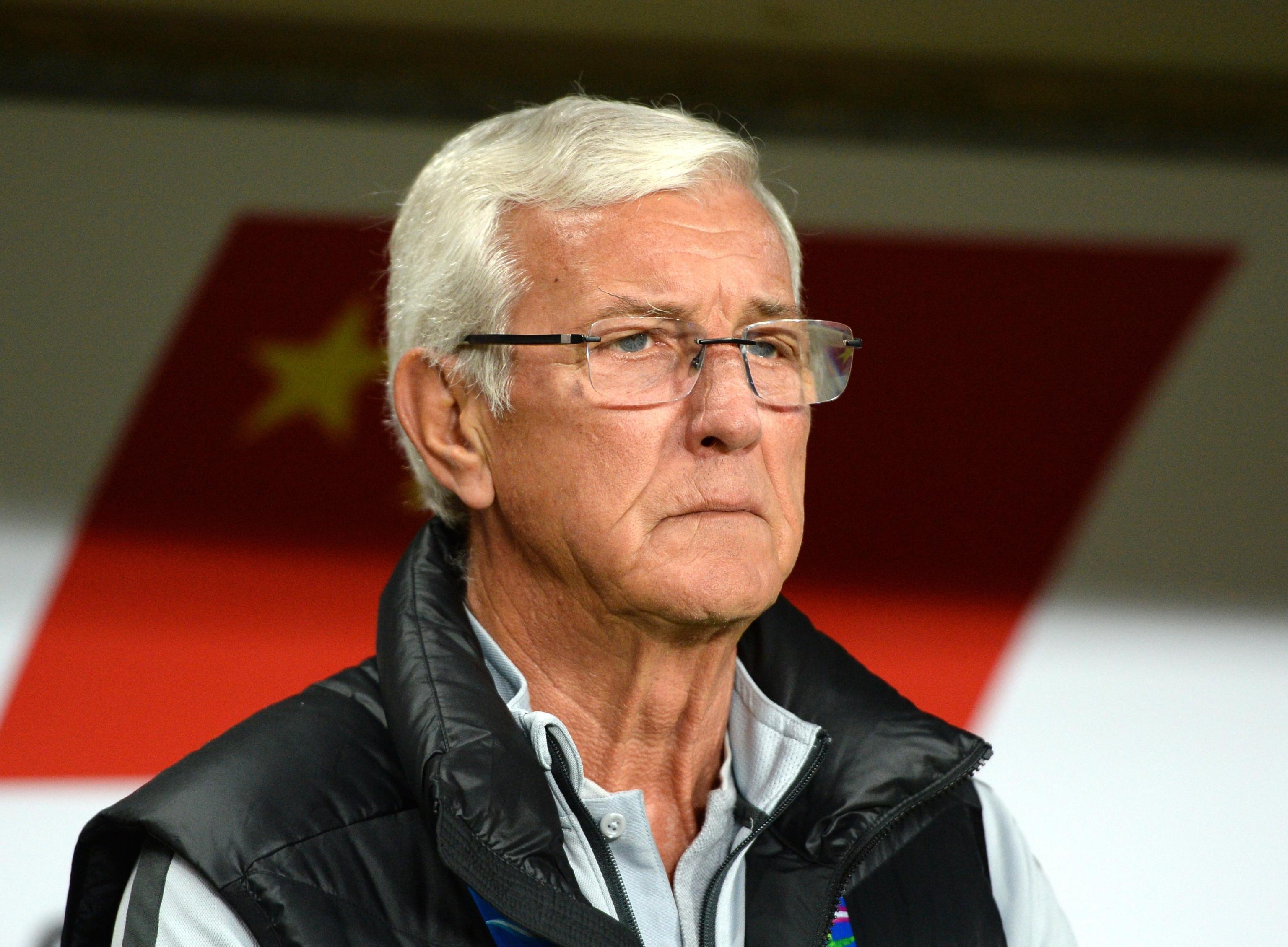 Marcello Lippi sulla panchina della Cina