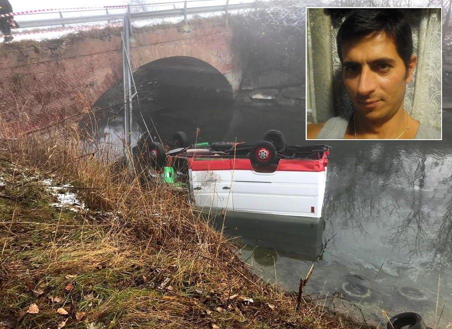 Il camion ribaltato nel fiume dopo l'incidente. Nel riquadro, Johan Maugeri