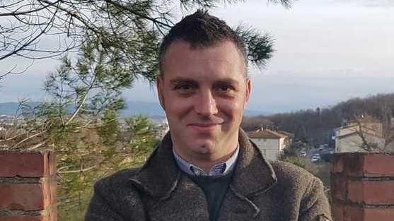 Il Pc ha scelto il candidato fiducia a Francesco Sale