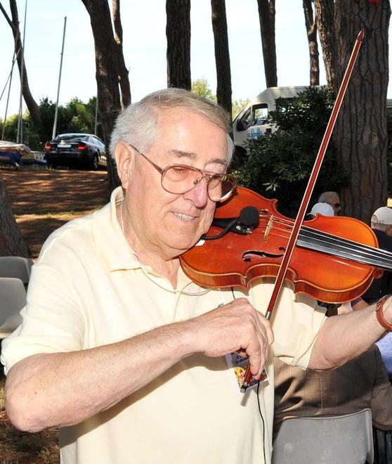 Addio al maestro Goggi, virtuoso del violino