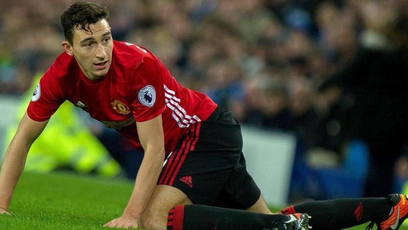 Darmian verso l’Inter L’alternativa è Soares La Roma su Barrios Allan vicino al Psg