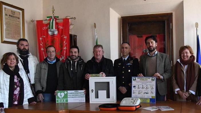 Defibrillatori per gli scolari dalla 46ma Brigata aerea