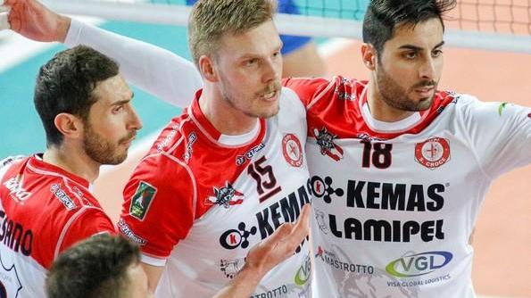 Kemas Lamipel al PalaParenti non può fallire con il fanalino