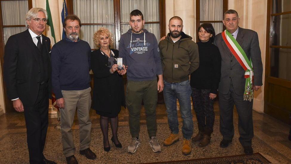 La medaglia del Presidente ai figli del soldato che disse no