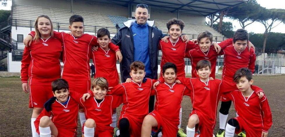 Sei rose e Scuola sport a mister Mirko Tocchi la guida dei giovani classe 2007 e 2008