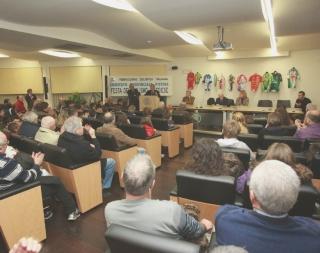 Due momenti dell’affollata cerimonia nella sala congressi del Credito Cooperativo Valdinievole
