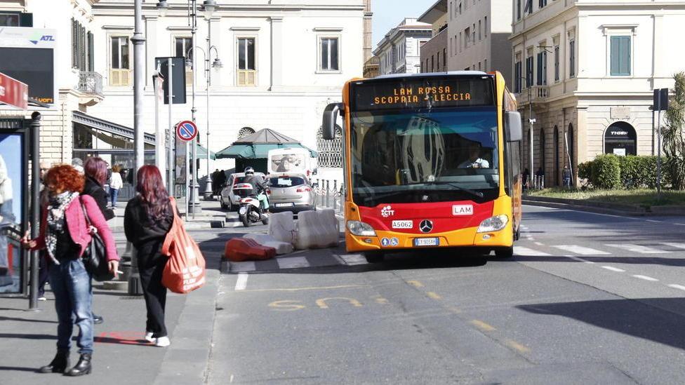 Vendita biglietti vietata se il bus è in strada