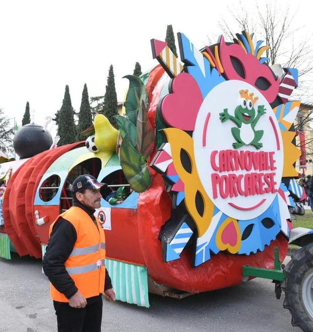 Nuovi carri e lotteria al “Carnovale” 
