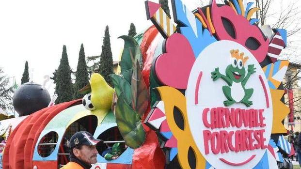 Nuovi carri e lotteria al “Carnovale”