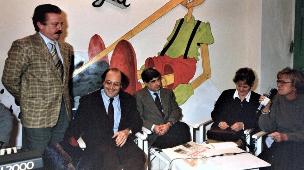 La svolta degli anni Novanta con il boom dei ristoranti e i ritrovi con musica e show