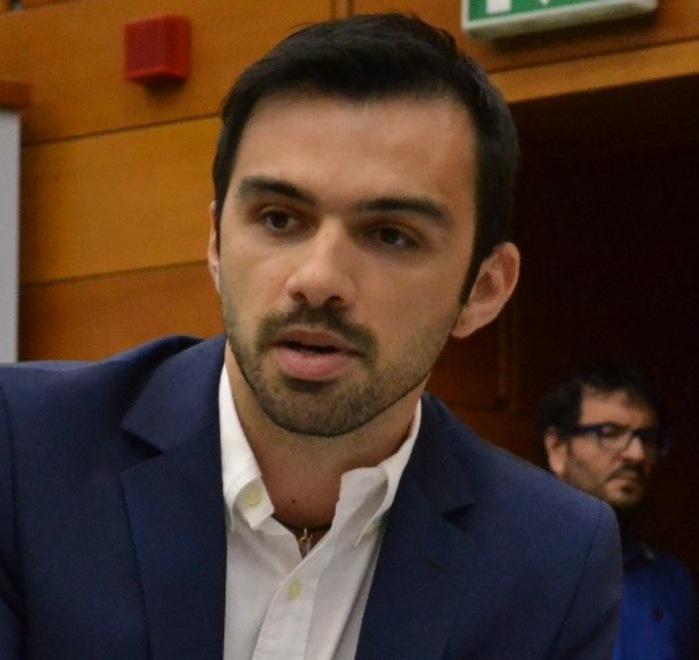 I quattro gruppi d’opposizione insieme per battere il Partito democratico 