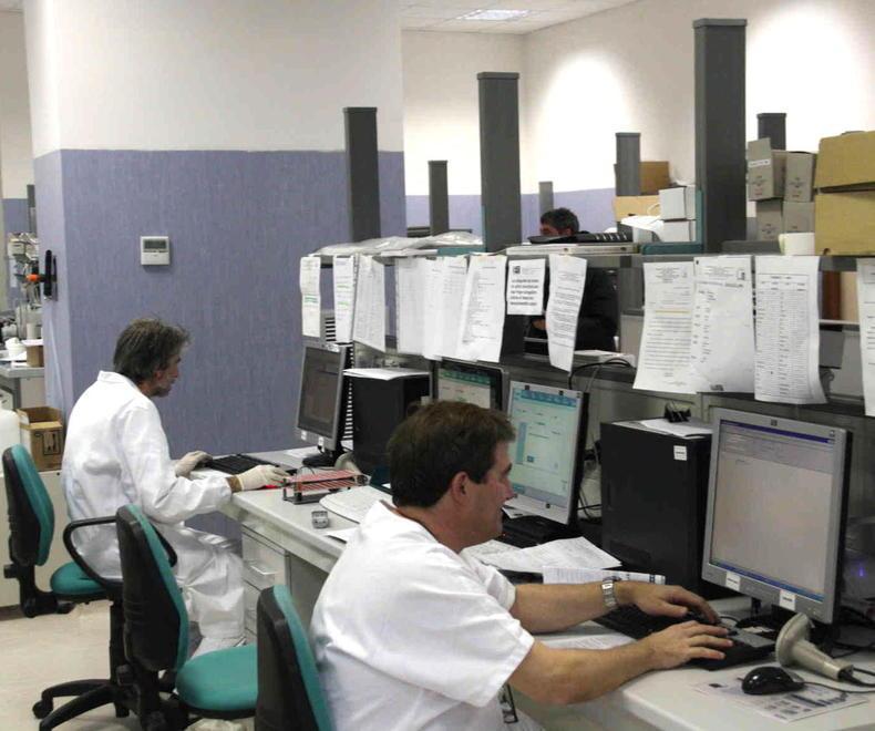Laboratorio analisi al collasso: risposte a rischio ritardo 