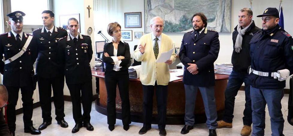 Truffe assicurative, i danni li pagano tutti «Per colpa dei tanti sinistri tariffe più alte» 