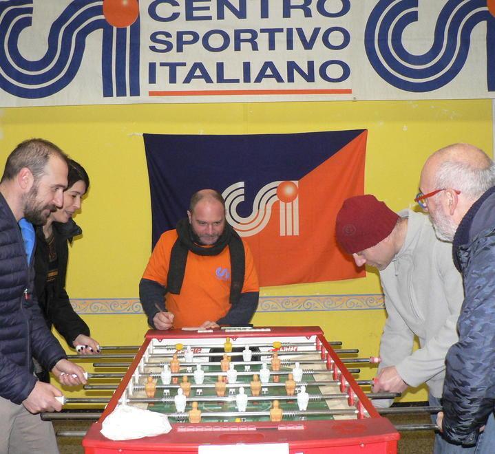 Calcio balilla, Fra Adriano e Fra Federico restano campioni 