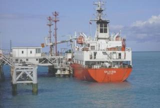 Terminal gas, Baldeschi del comitato del no attacca la Cgil